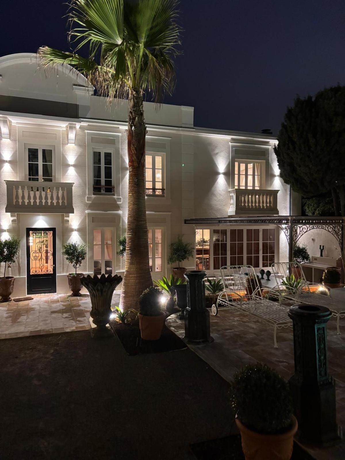 Paquerette, Villa *