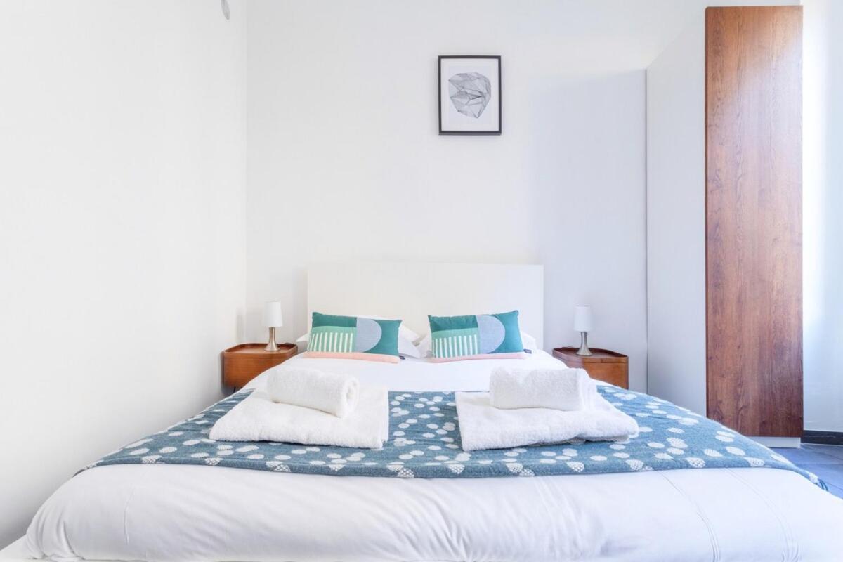 Grand Appartement, Gare Saint-charles A 5 Min Marseille