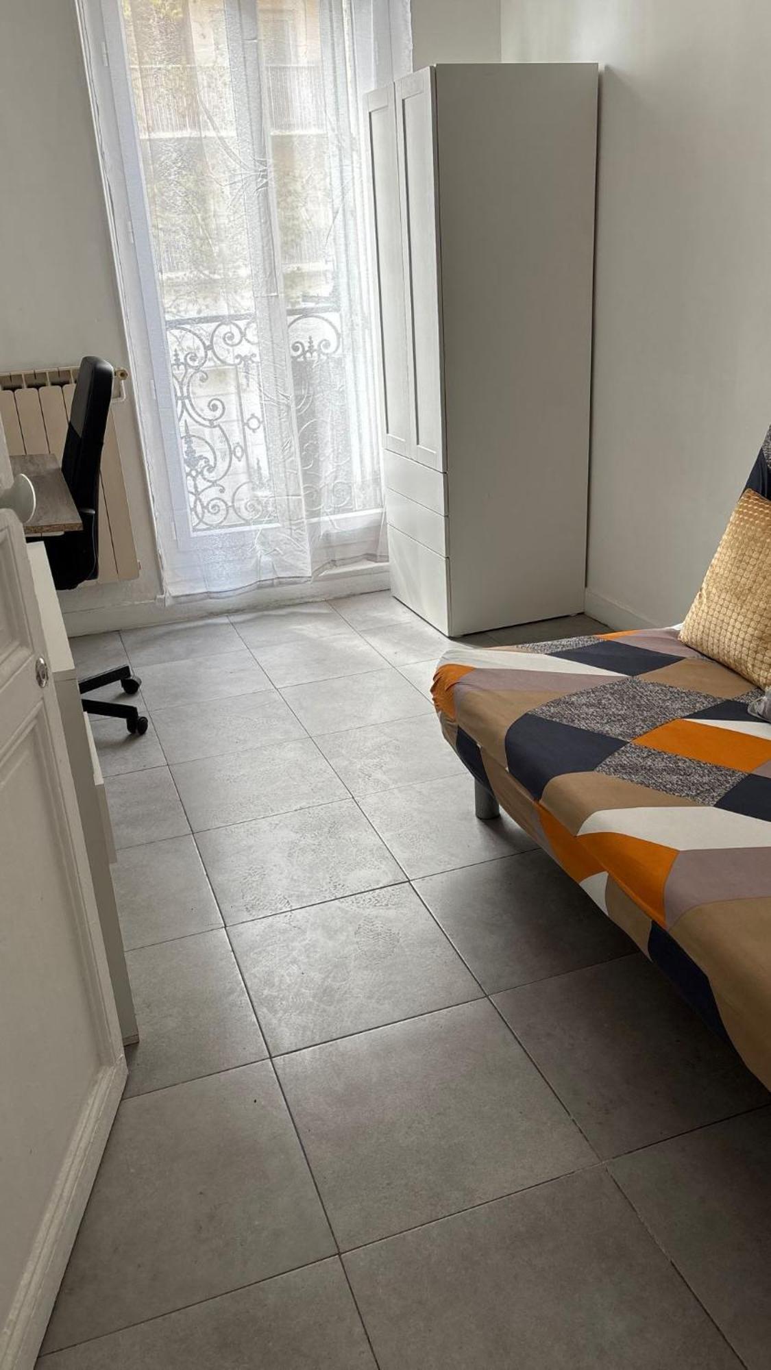 Jolie A La Joliette Apartment