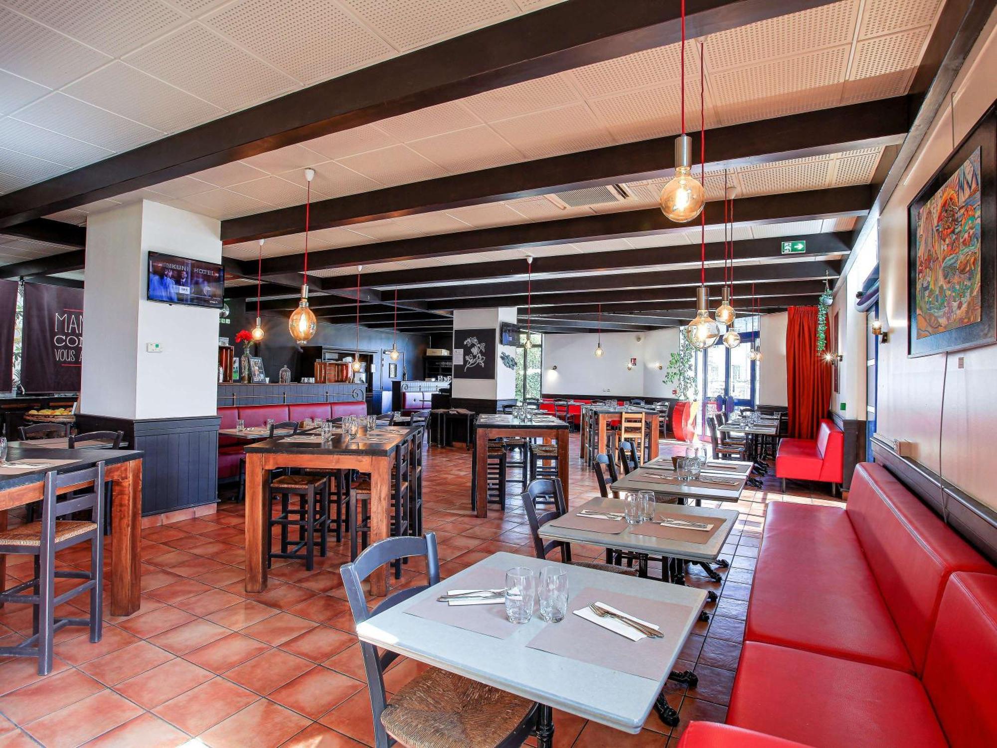 Hotel Ibis Centre Gare Saint Charles 3*