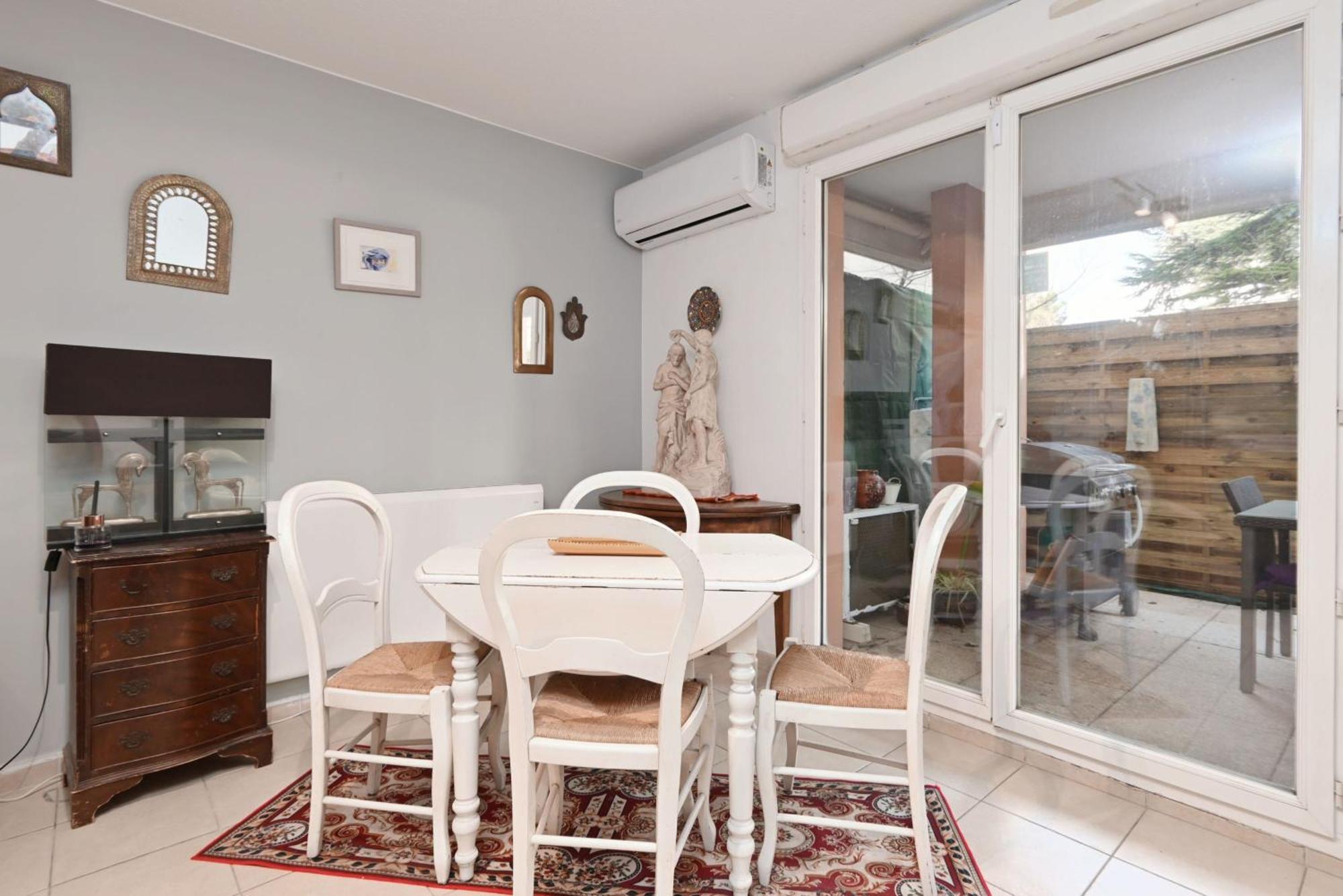 Koenig - T3 De Standing Avec Balcon Parking Et Vue * Marseille