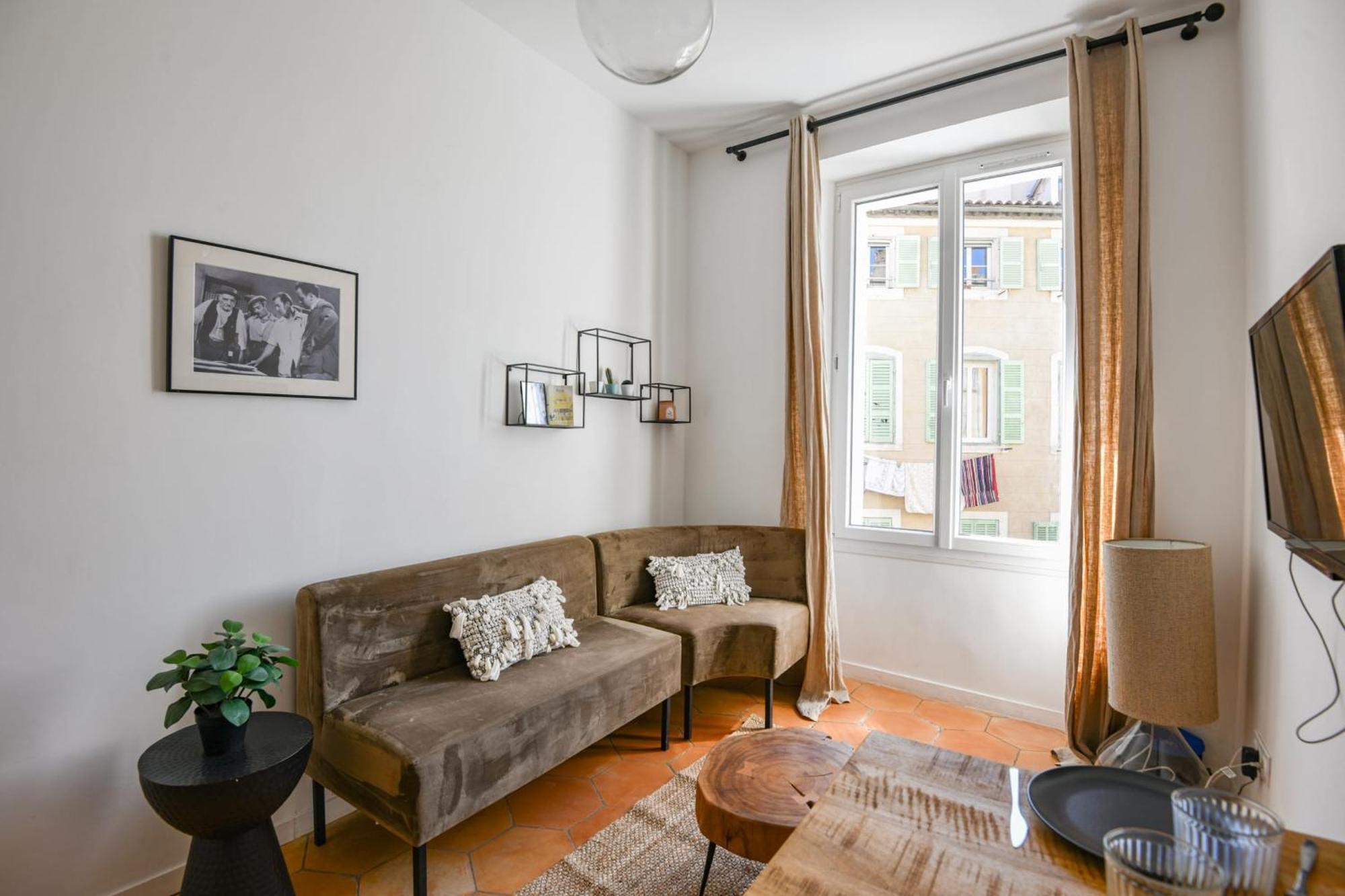Apartment Chez Pagnol - 1 Ch - St-charles