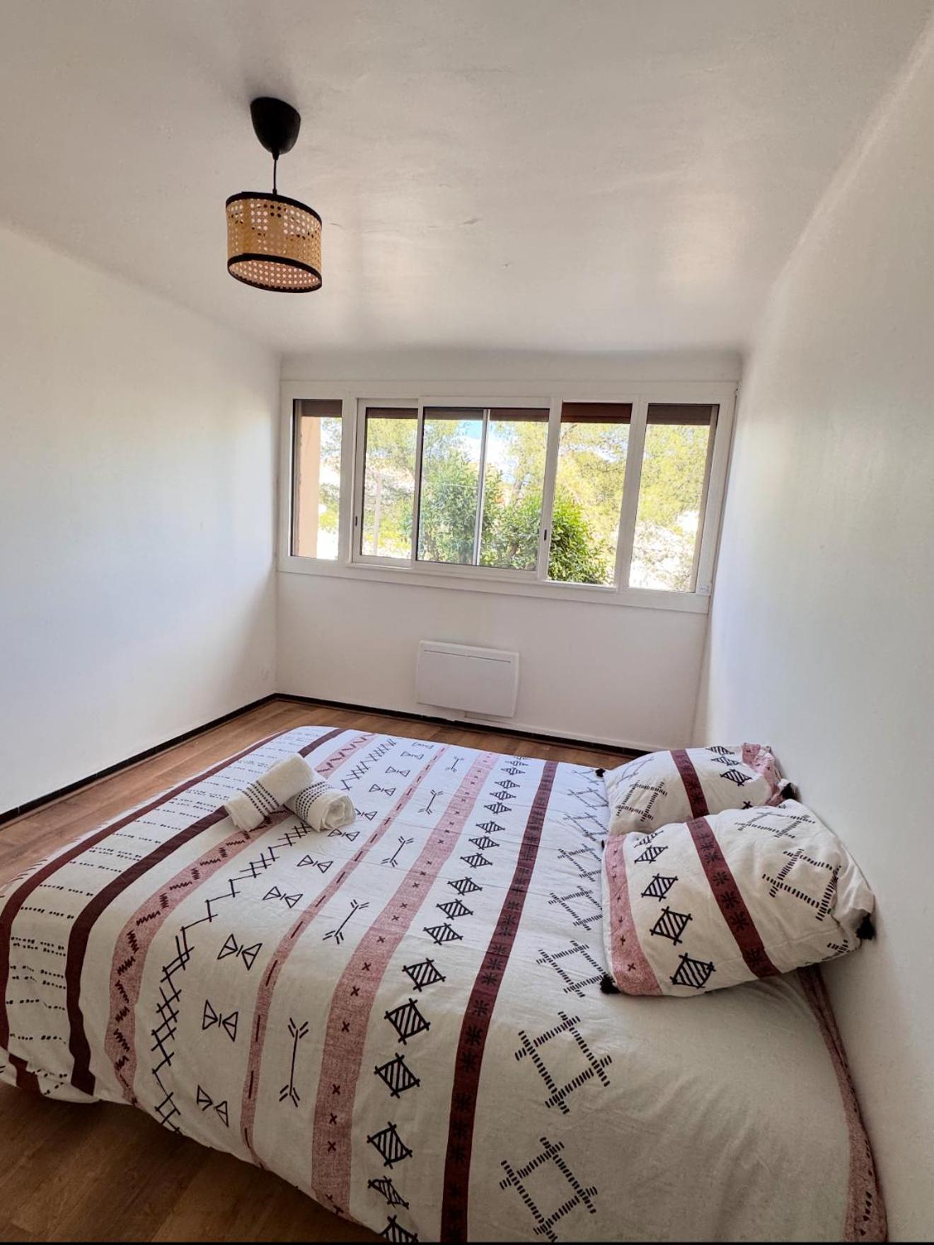 Les Jonquilles Apartment Marseille