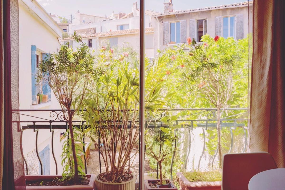 Apartment Bright, Vintage-style Marseille