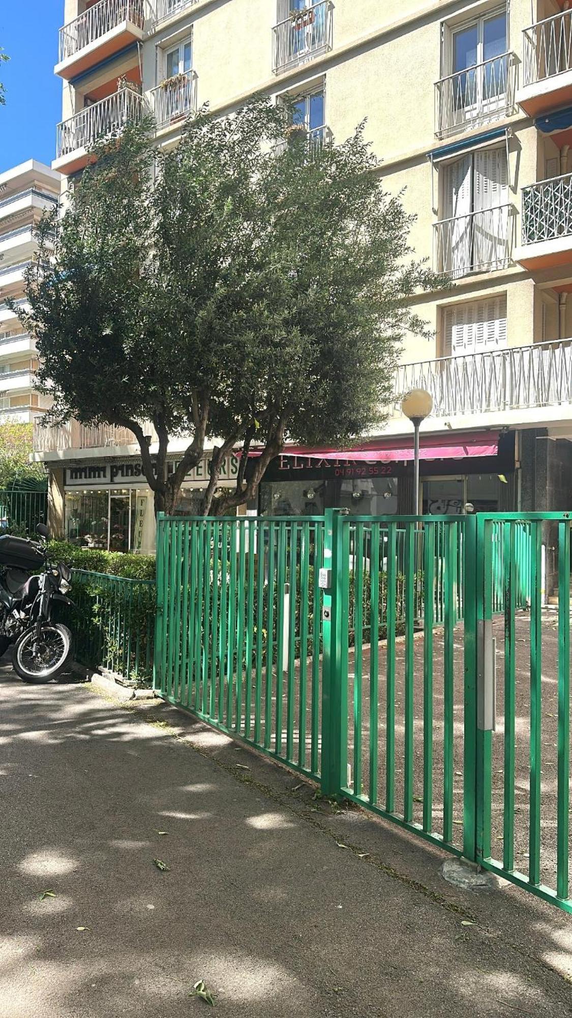 Apartment Flc Bail Mobilite - T3 2 - Pkg - Terrace - Elevator - 7p *