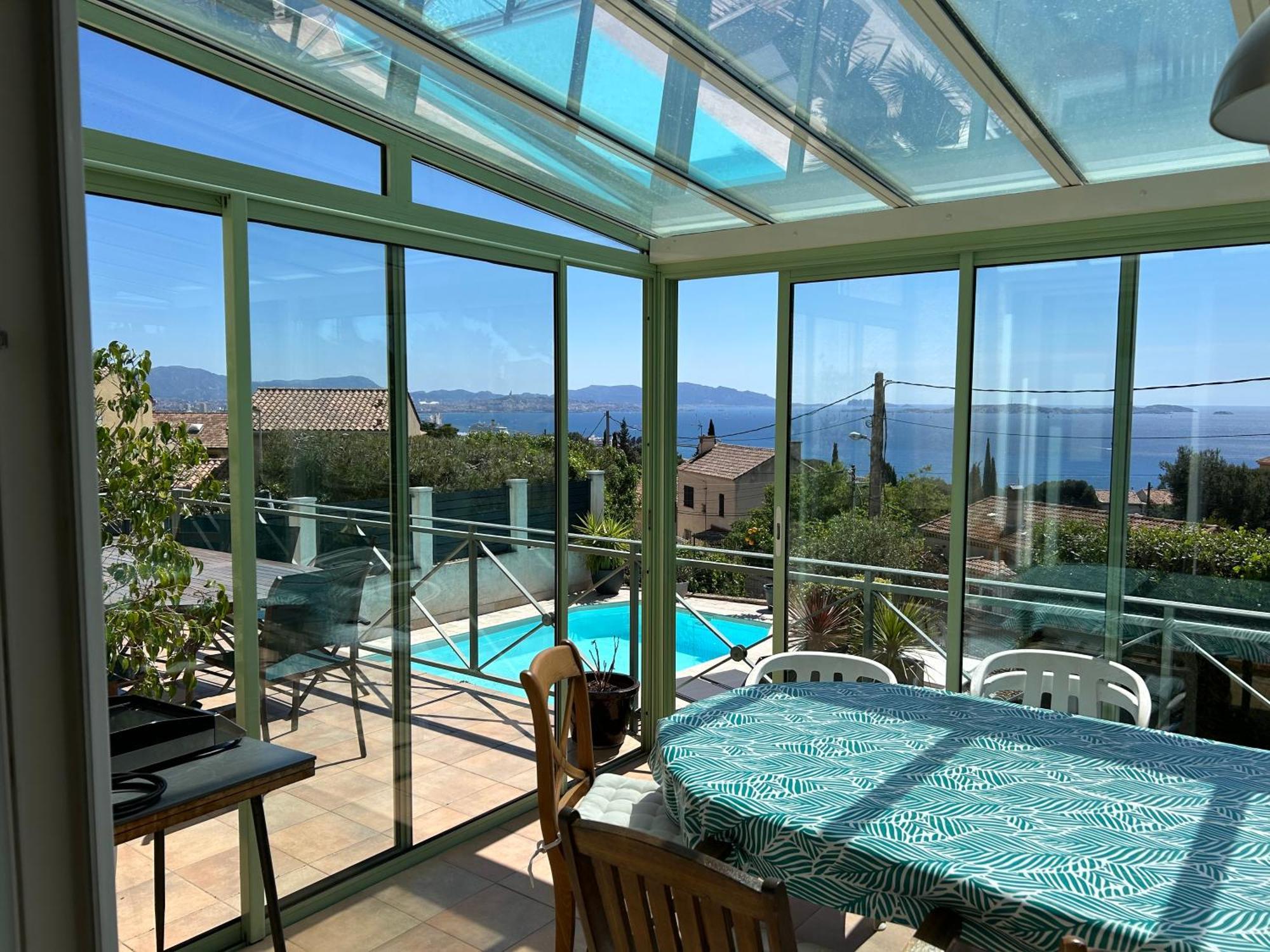 Villa Maison Entierement Climatisee Vue D'exception Et Rade De Avec Piscine 8 Personnes Marseille