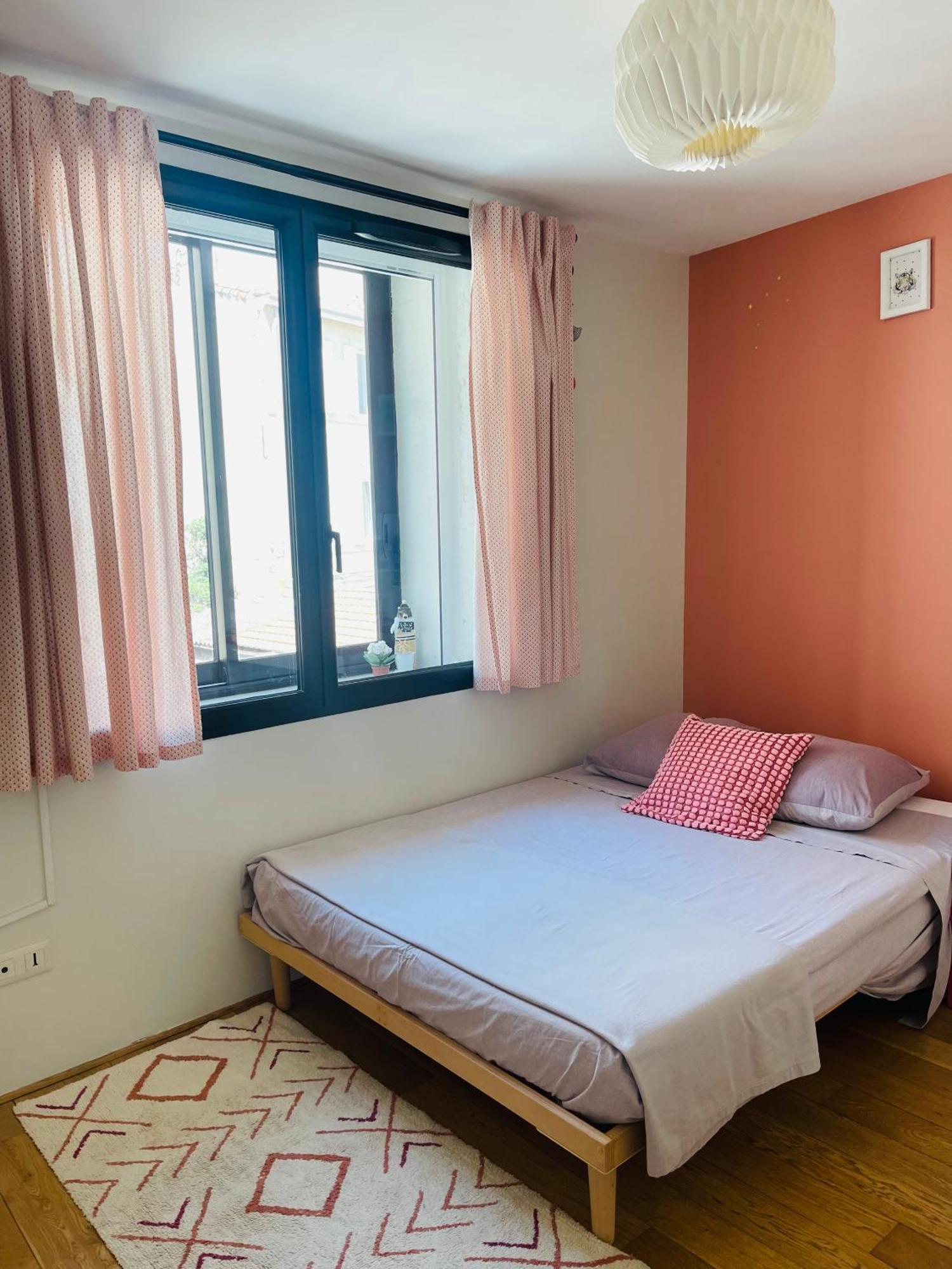 Duplex Atypique Avec Terrasse Apartment Marseilles