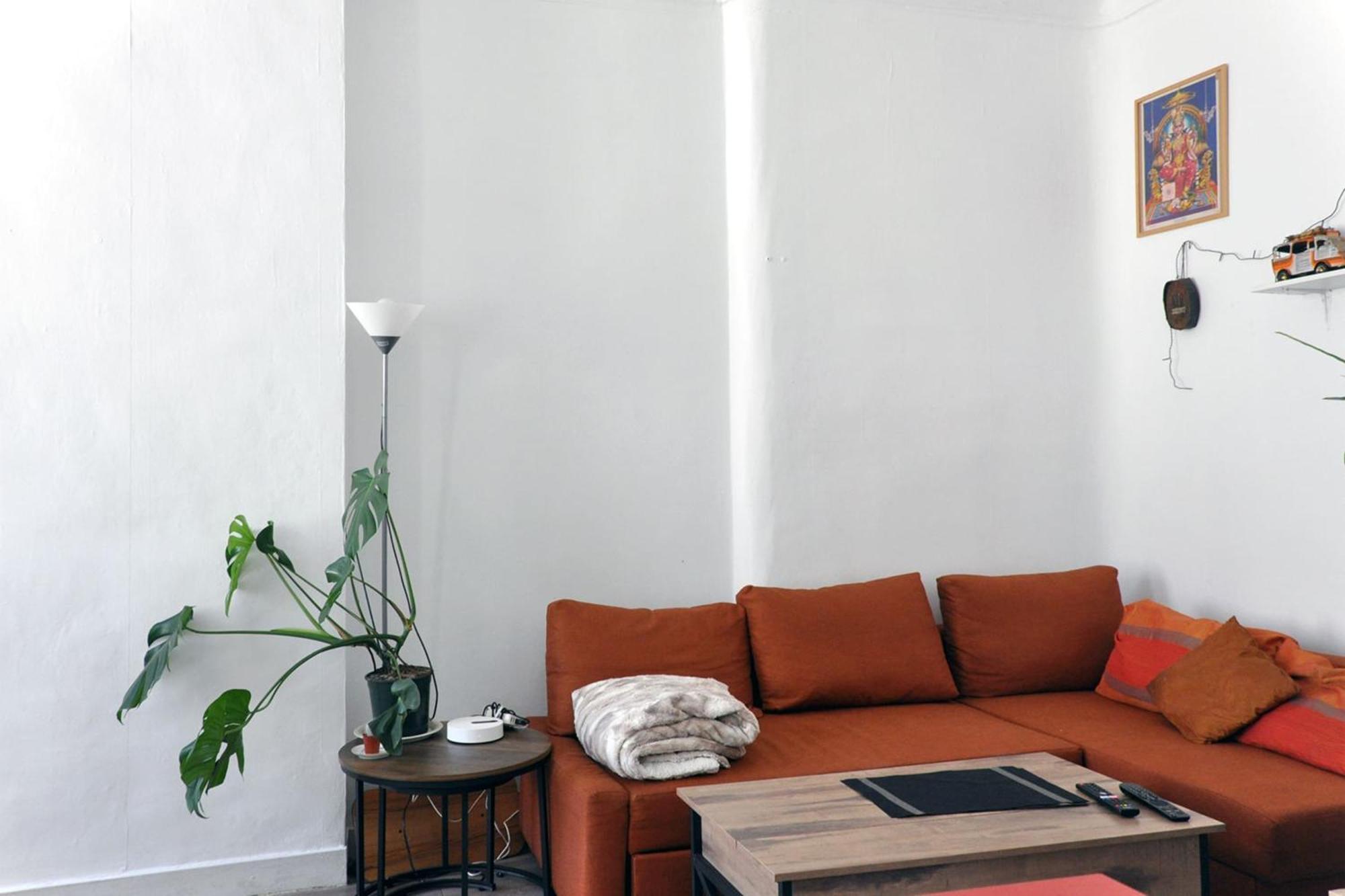 Bright In The Heart Of Apartment