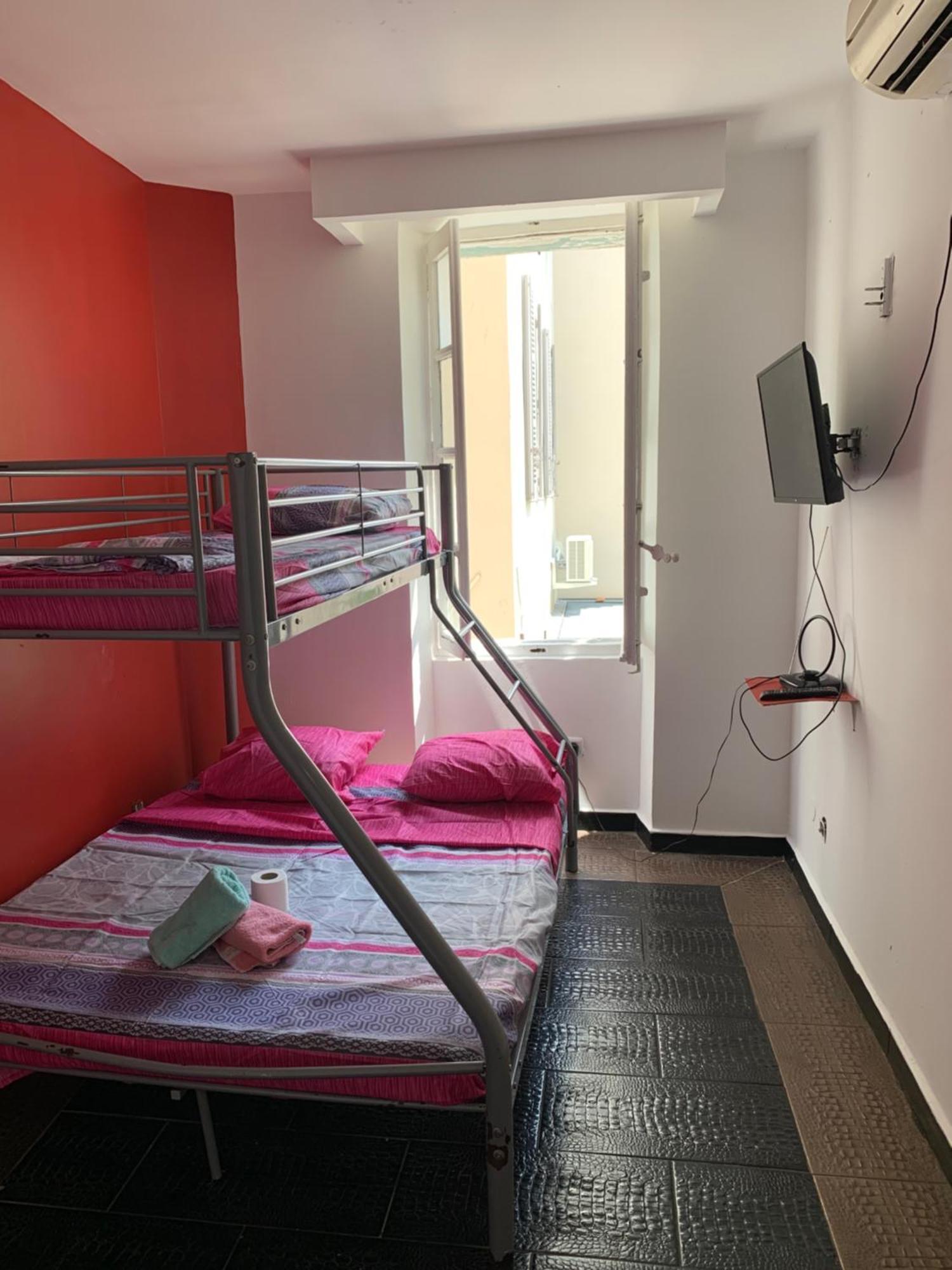 Hotel Le Capitol Marsella