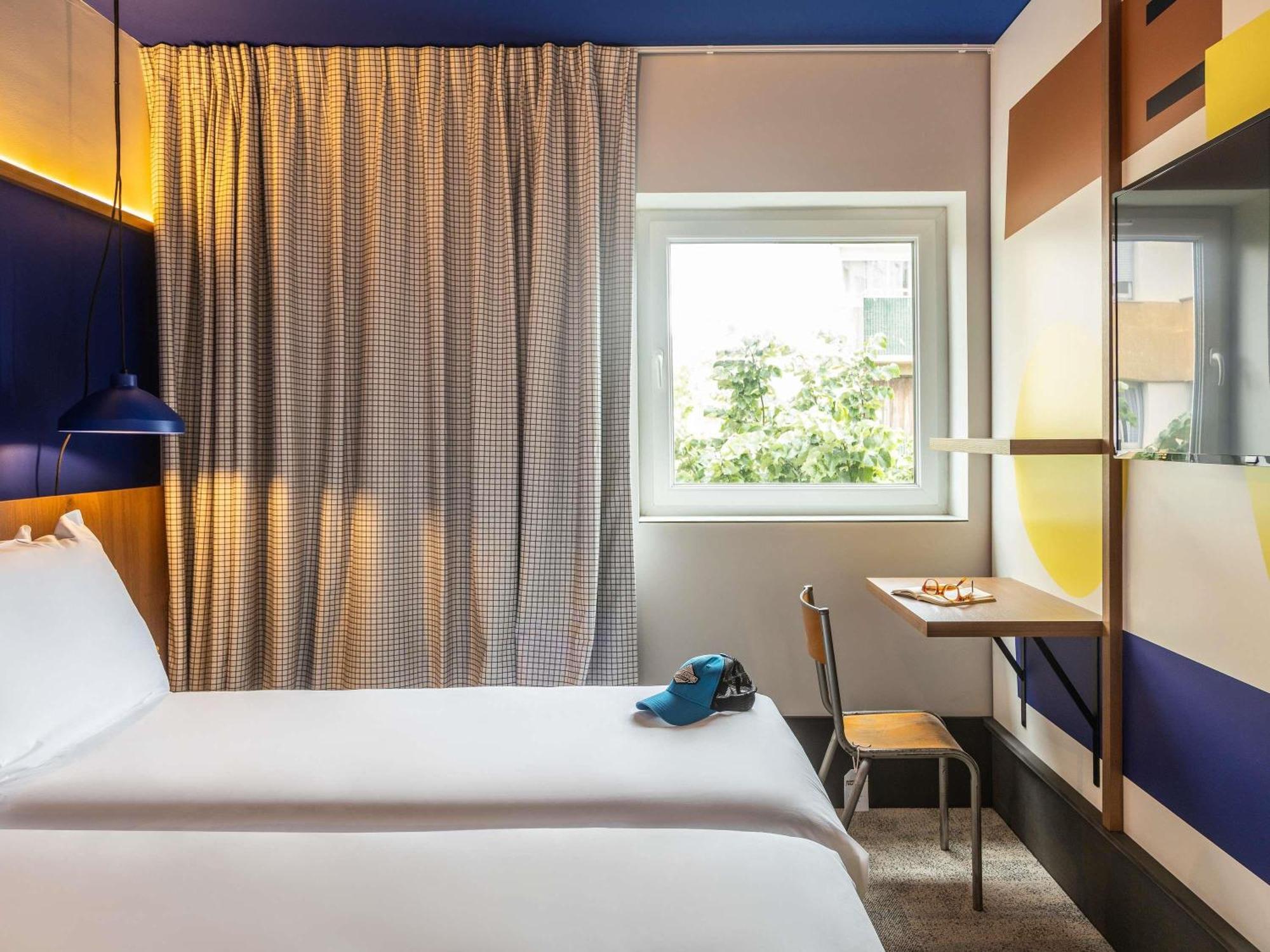 Greet Parc Chanot Velodrome Hotel Marseilles