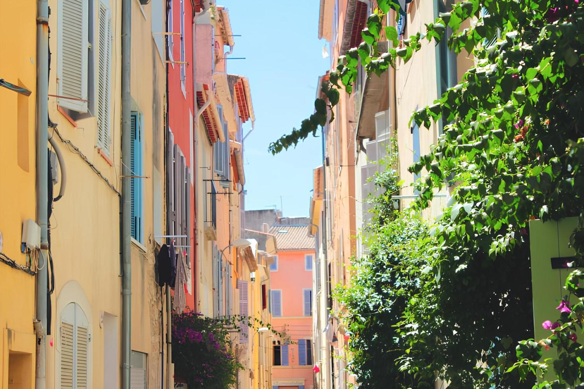 2 - Design Provence, Moderne Apartment