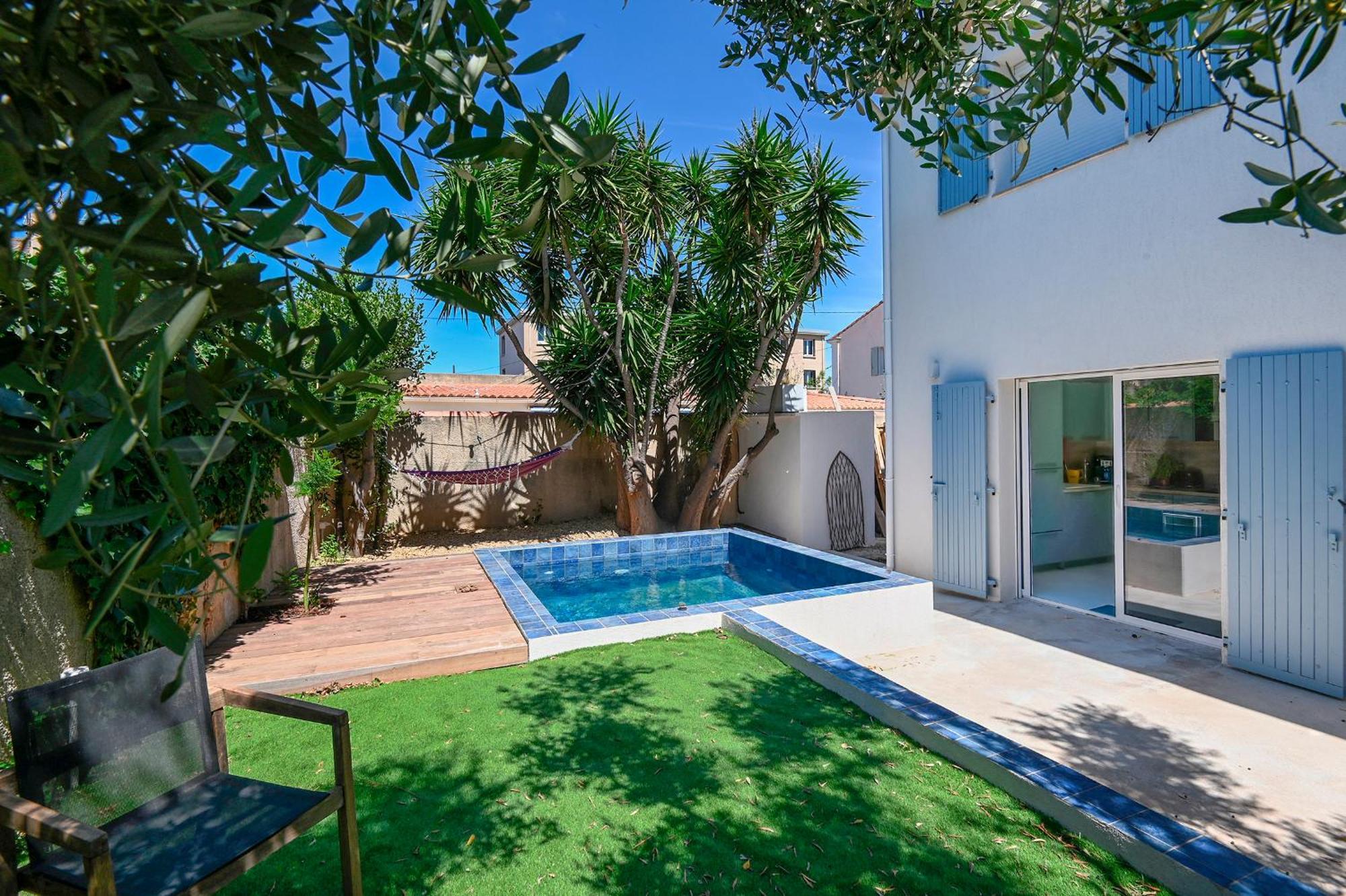Villa Maison Contemporaine Avec Bassin A 300m De La *