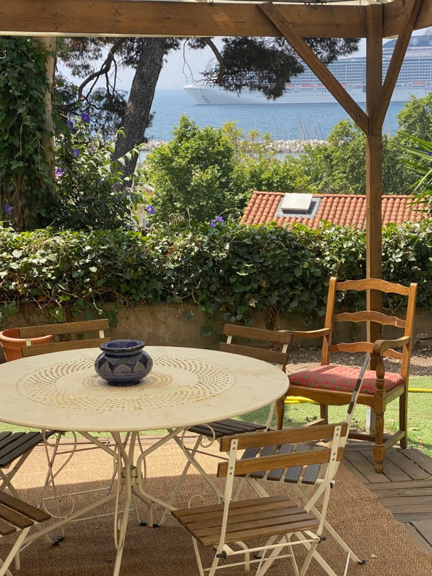 Rez-de-jardin Provencale Vue * Marseille