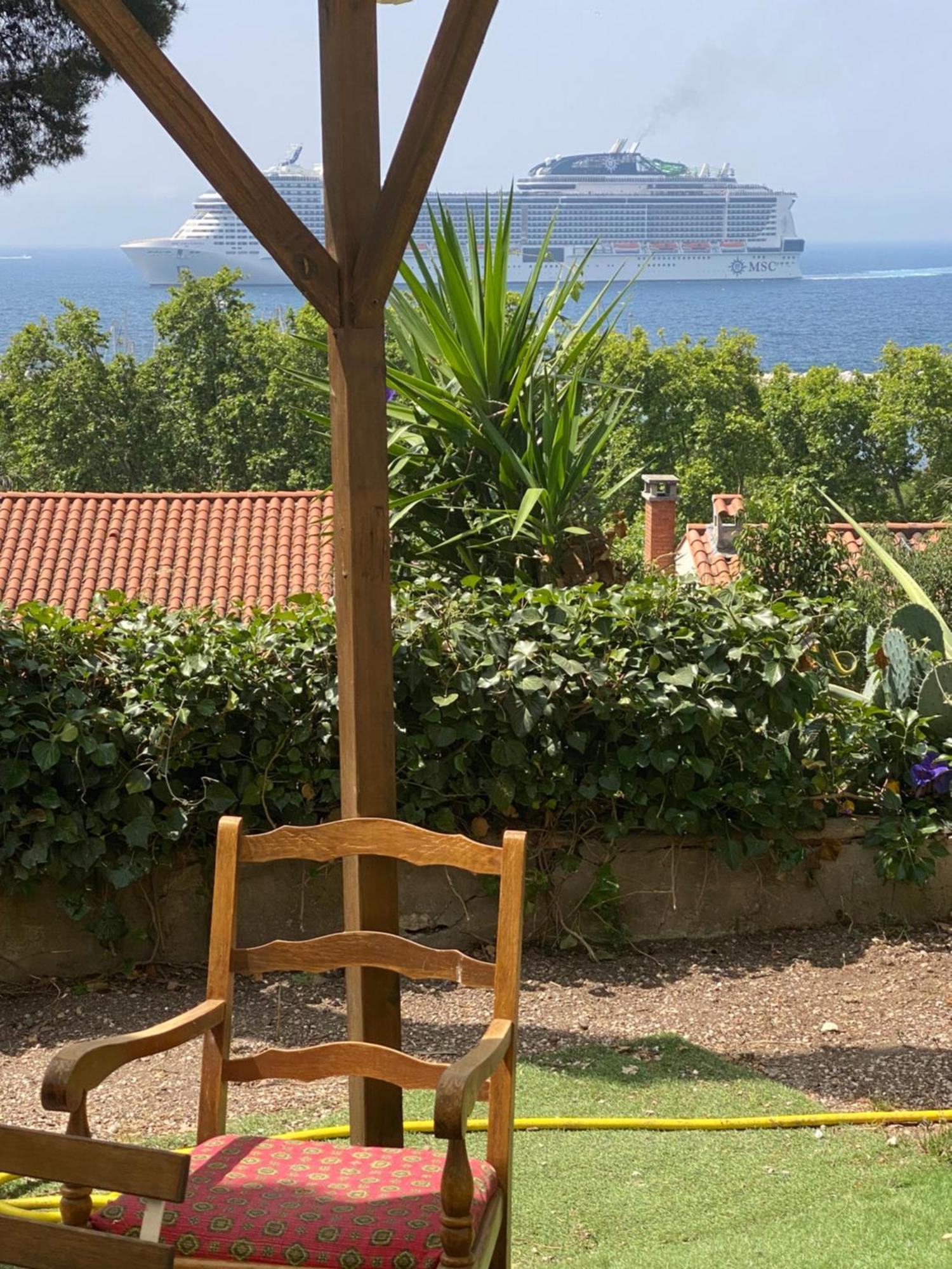 Rez-de-jardin Provencale Vue Holiday home *