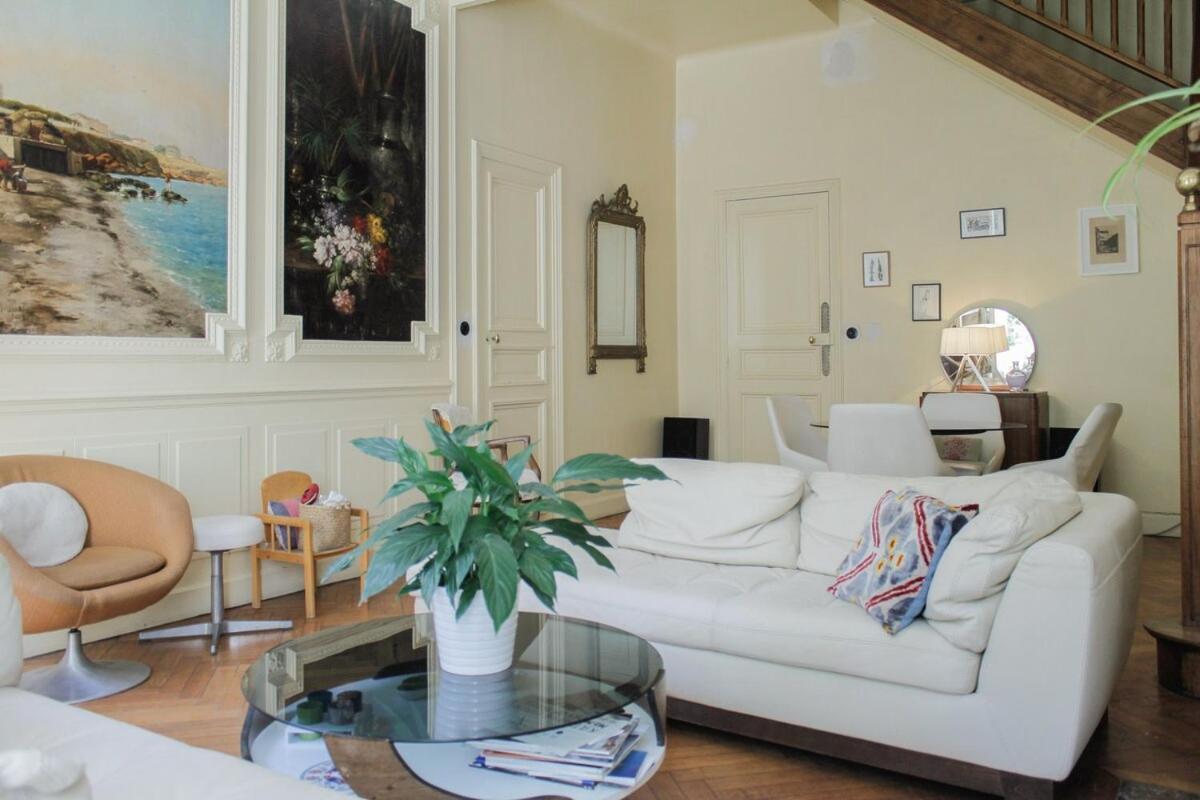 Pleasant 120 M2 Duplex, Garden, Quiet, South, Center Appartement Marseilles
