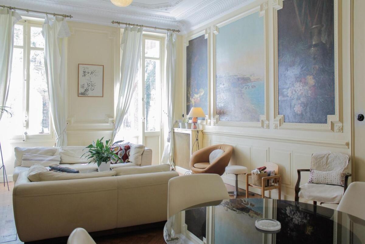 Pleasant 120 M2 Duplex, Garden, Quiet, South, Center Appartement
