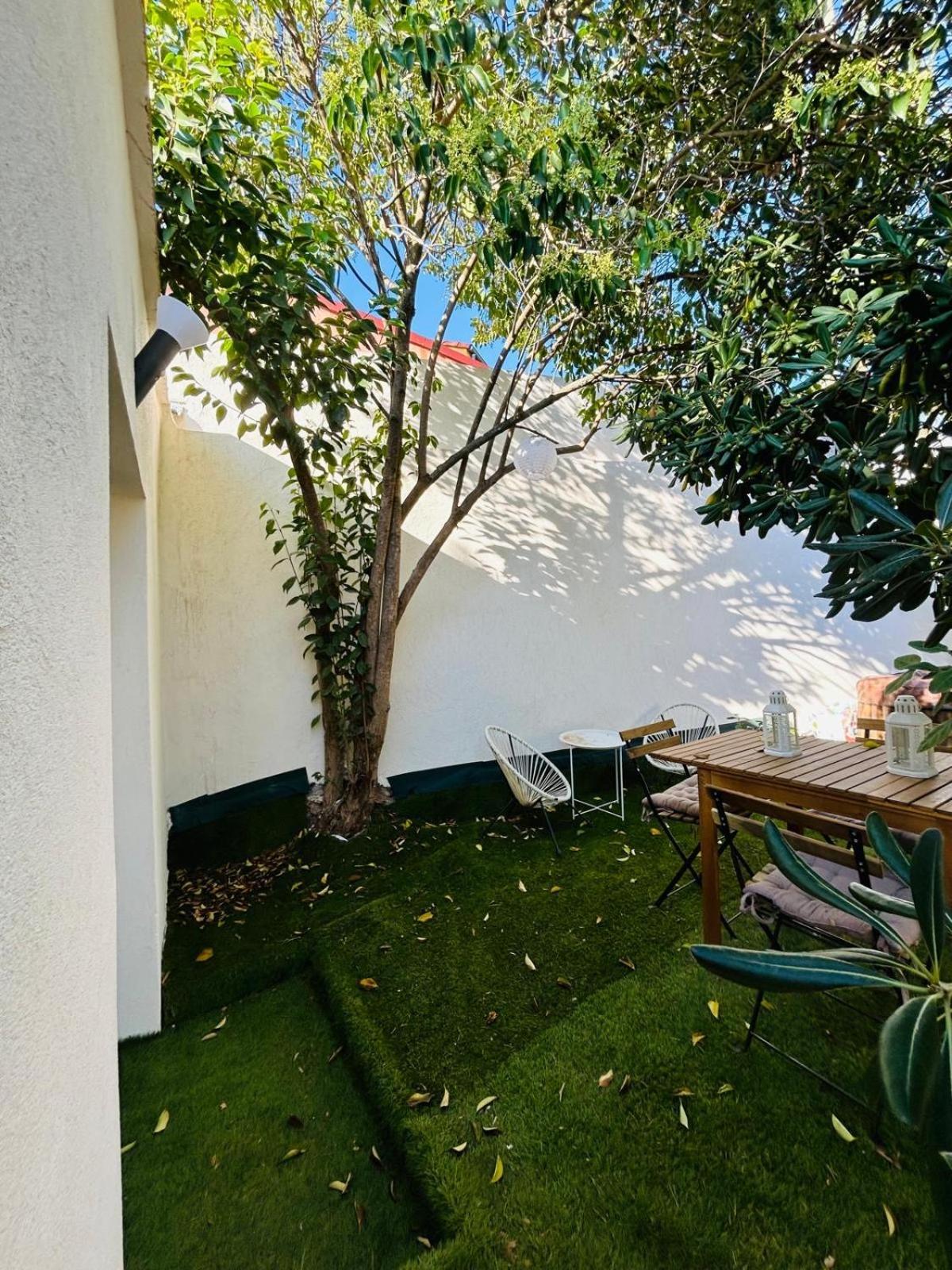 Maison 10 Cosy T2 Avec Jardin Jacuzzi Marseilles