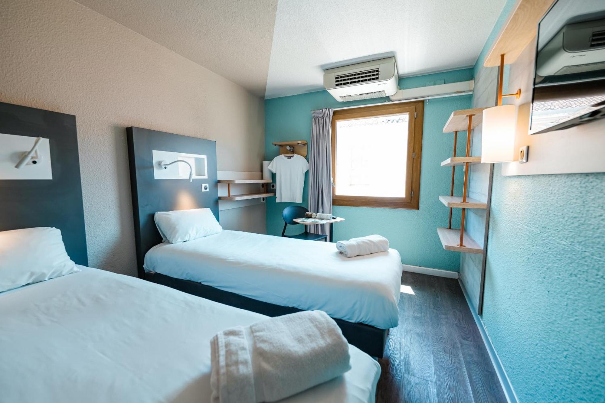 Khách sạn Ibis Budget Vieux Port 2*