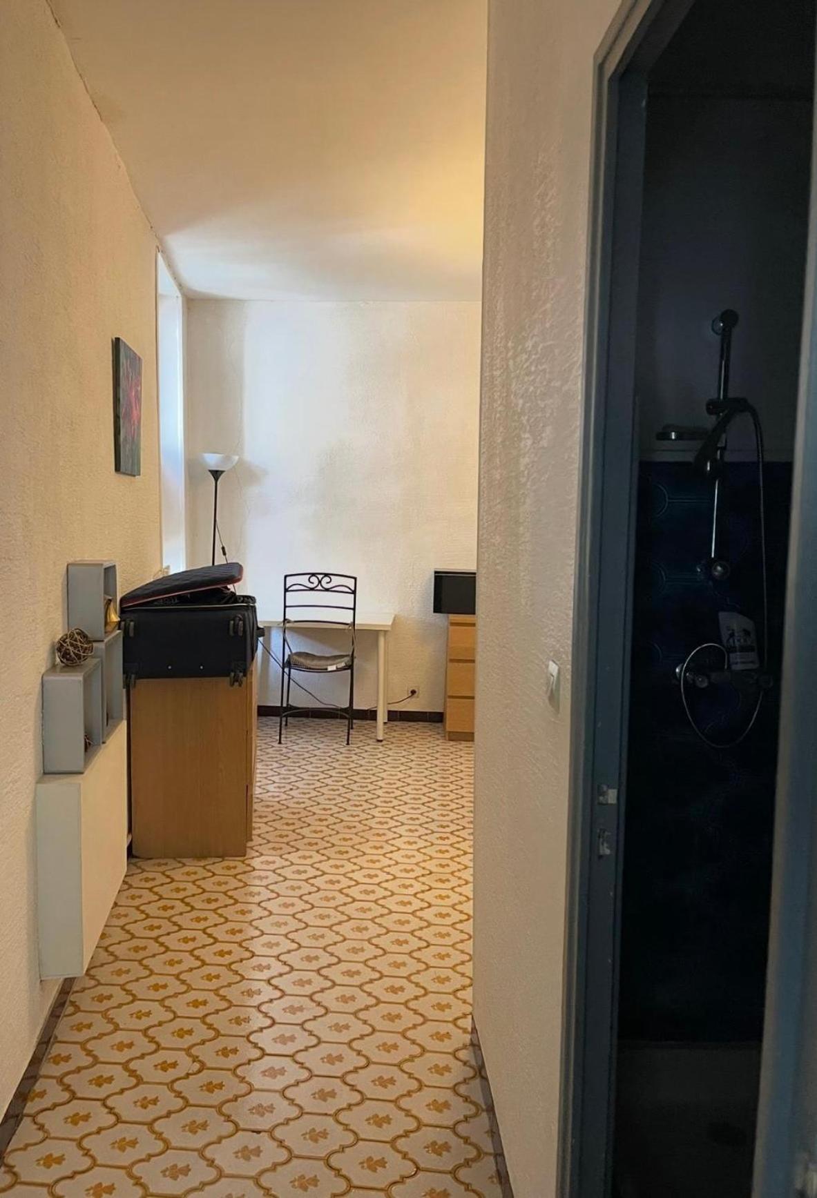 Apartment Cosy In The Heart Of *