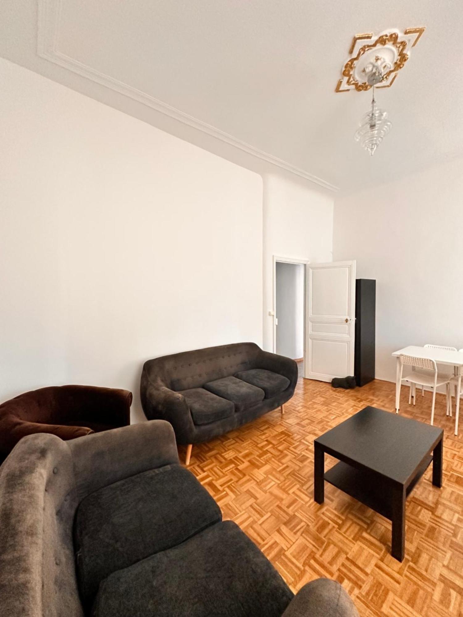 Apartment Superbe T4 Appartement Climatise 3 Grandes Chambres