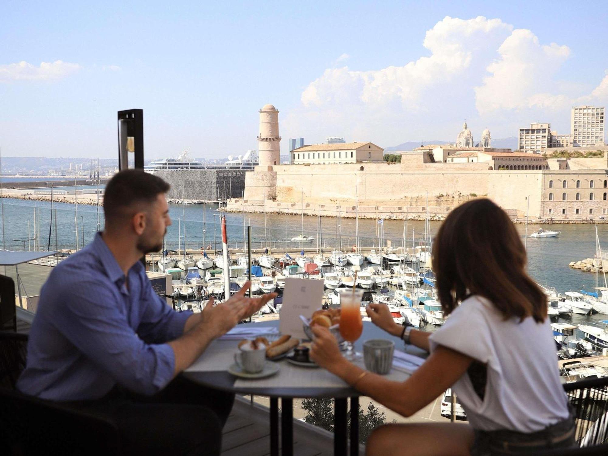 Sofitel Vieux-port 5*