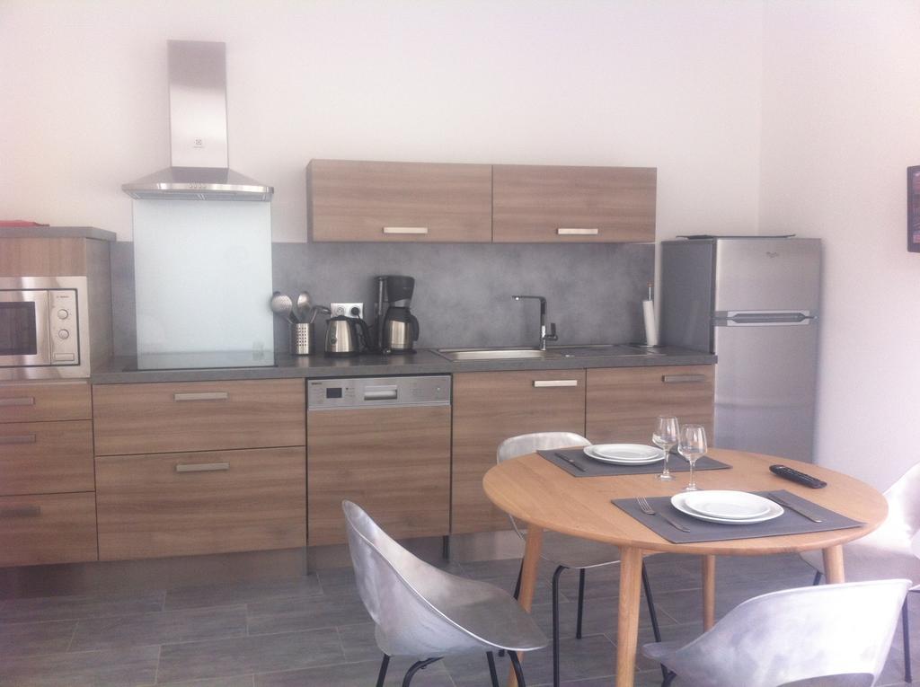Valflor D'hotes Et Bed & Breakfast Marseille