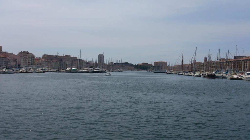 Le Village 76 M2 Climatisation 1Er Arrondissement Gare A Pied Marseille
