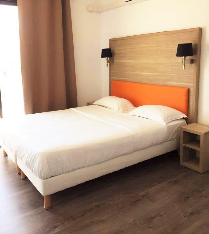 Aparthotel Le Royal 3*
