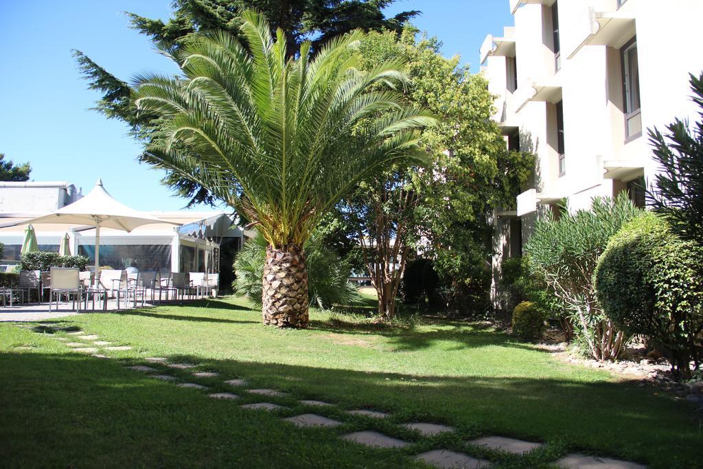 Novotel Est Porte D'aubagne 4*