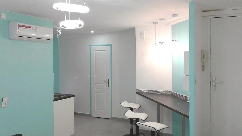 Stade Plage Prado Apartment *