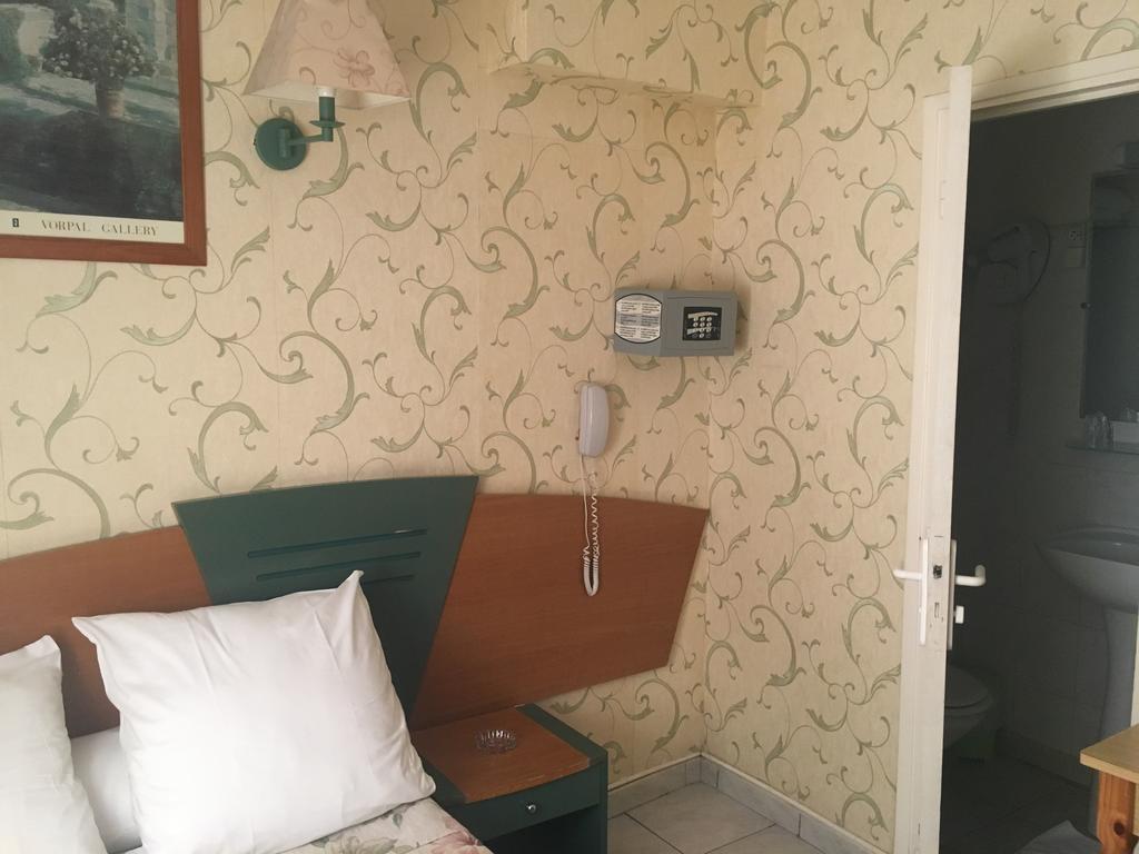 Hotel Relax