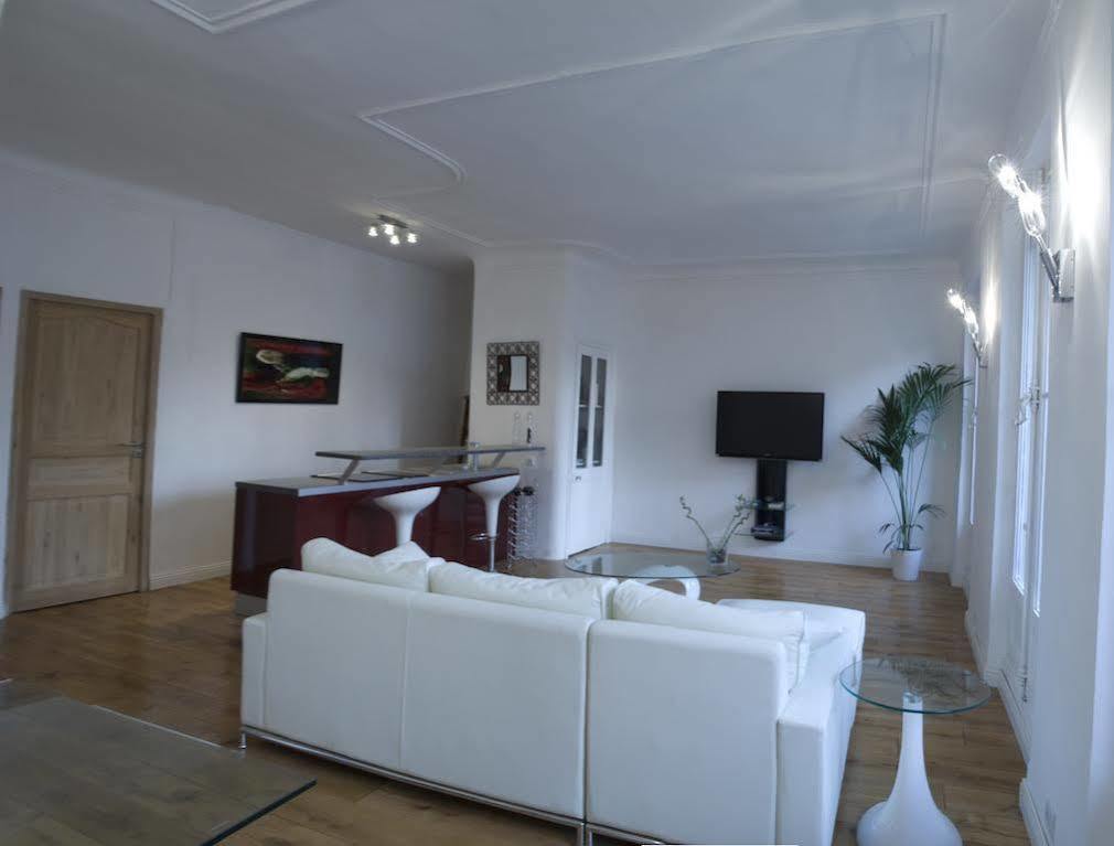 Apartment Les Du Vieux-port: Haussmannien Marseille