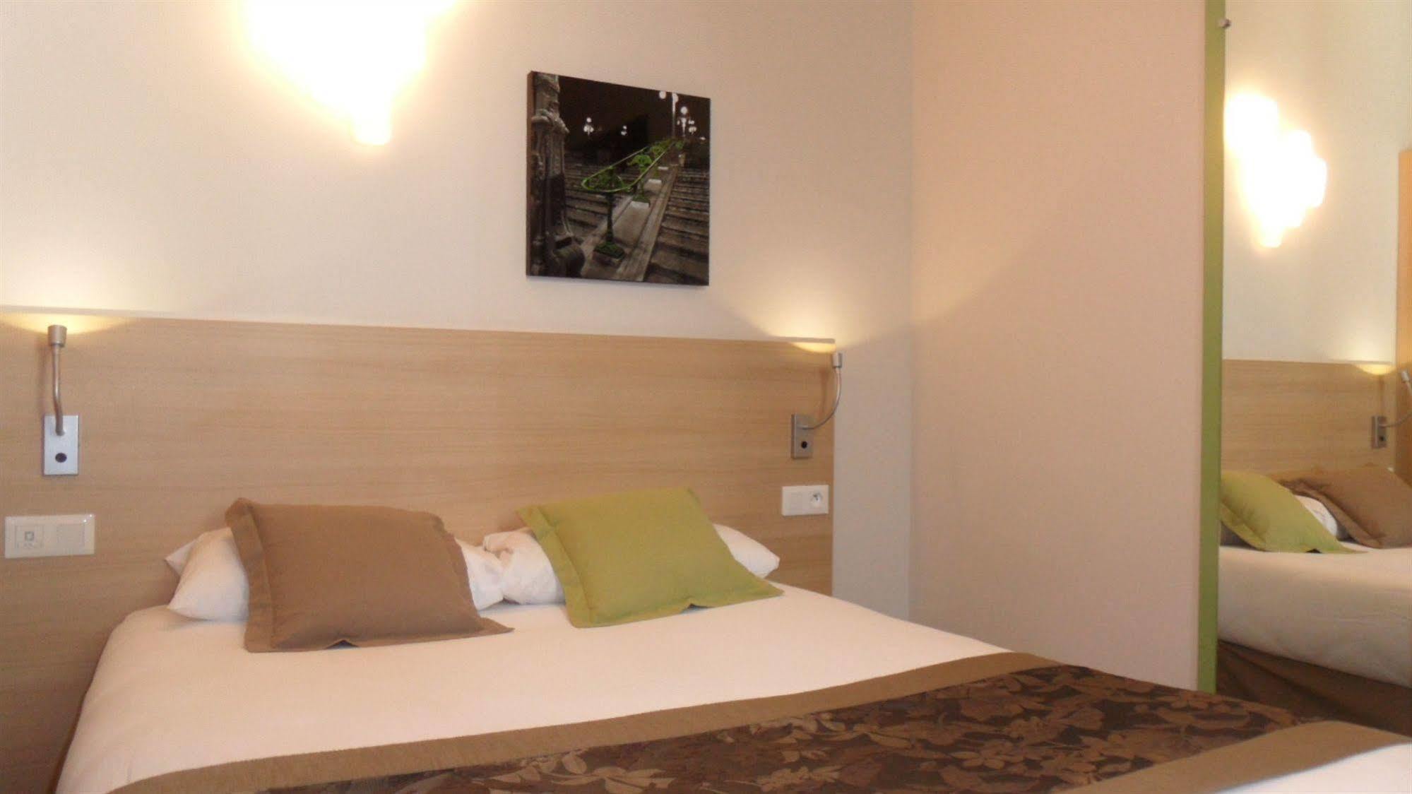 Ibis Styles Gare Saint-charles 3* Marseilles