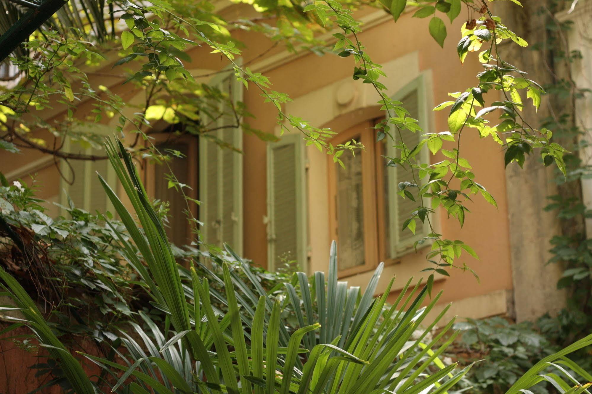 Le Boutique 3* Marseilles