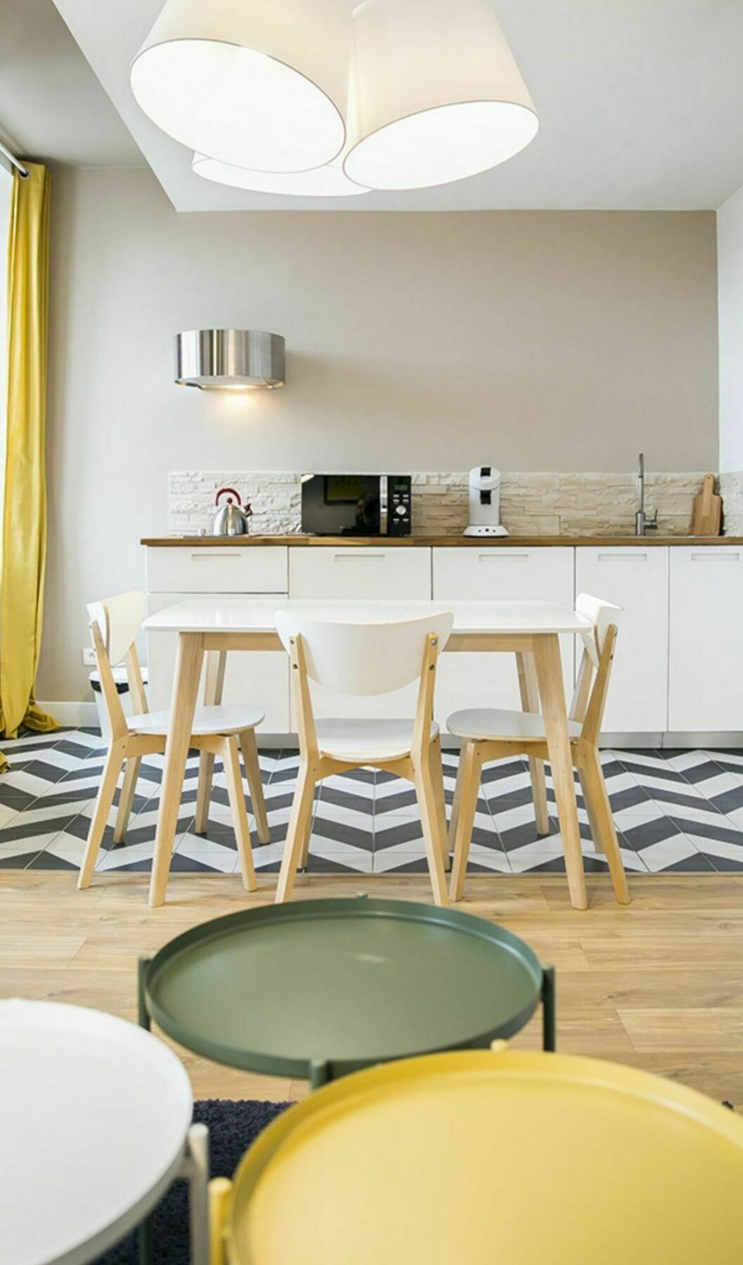 Urban Loft Apartment *