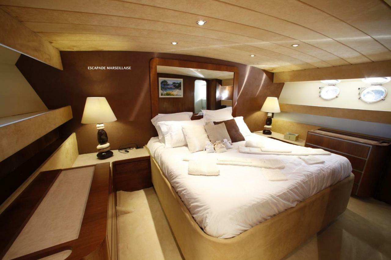 Yacht Cyos Marseilles