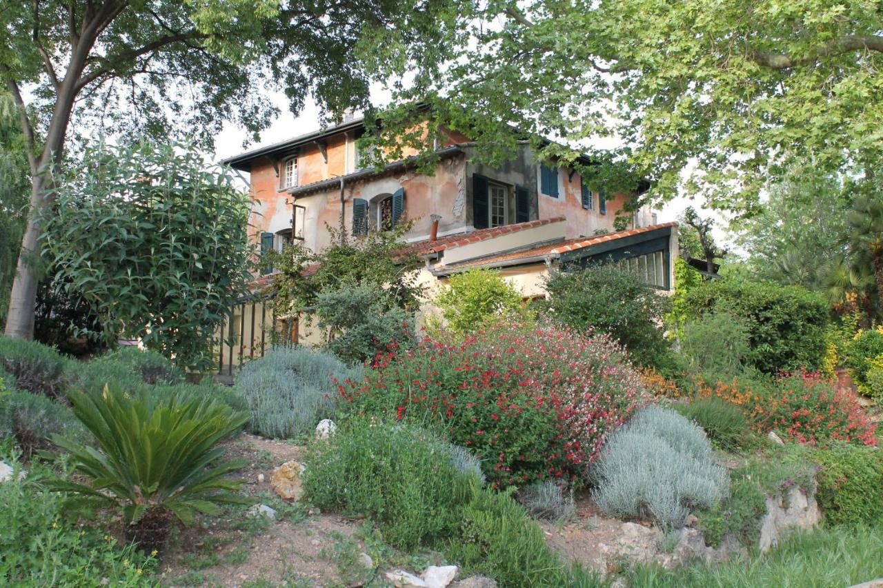 Holiday home Exceptionnel, Maison De Dans Parc, Climatisation, Parking, Calme Assure Marseille