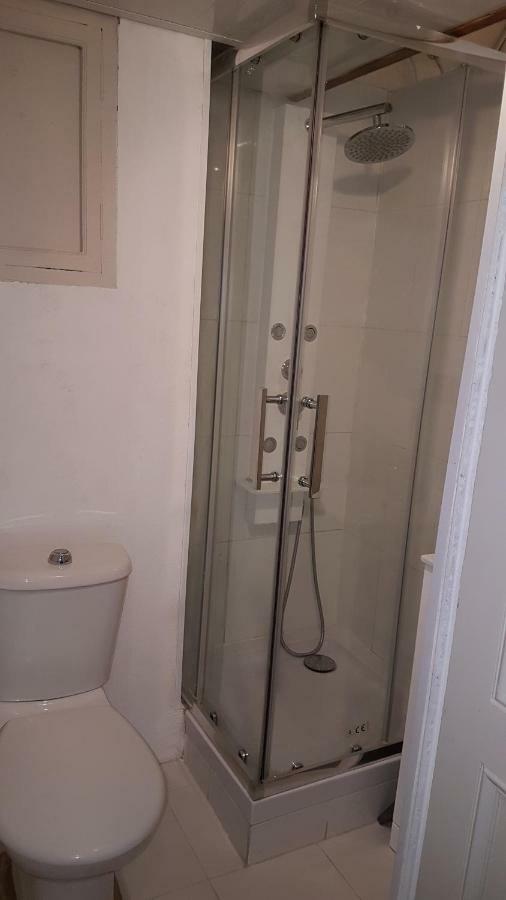 Apartment Joli 2 Pieces Climatise Tout Equipe Pour Sejour Agreable Marseille