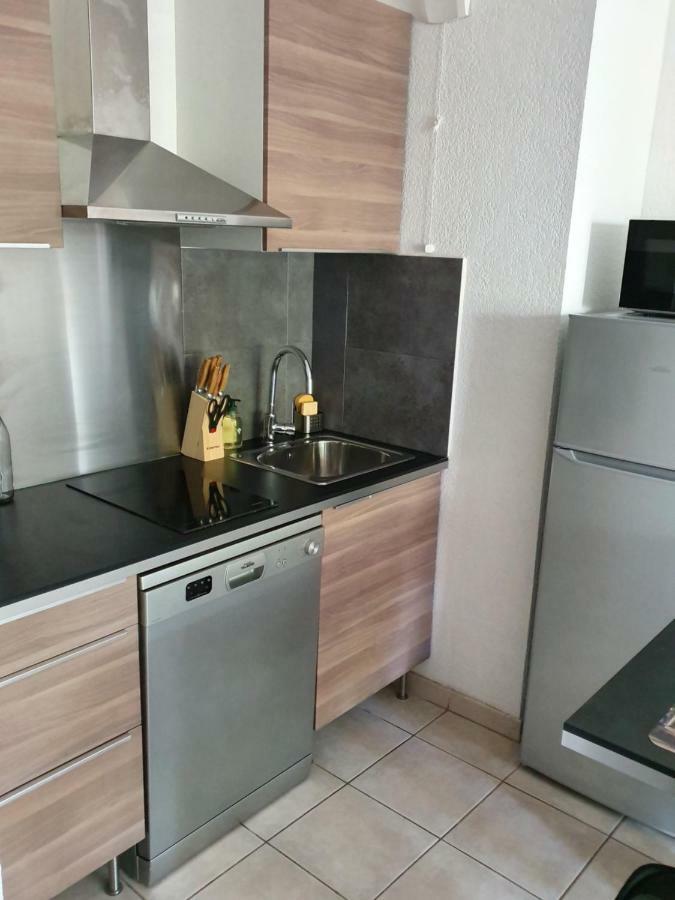 Apartment Studio Parc Eden Proche Calanques, Stade Velodrome, Hopitaux Sud Marseille