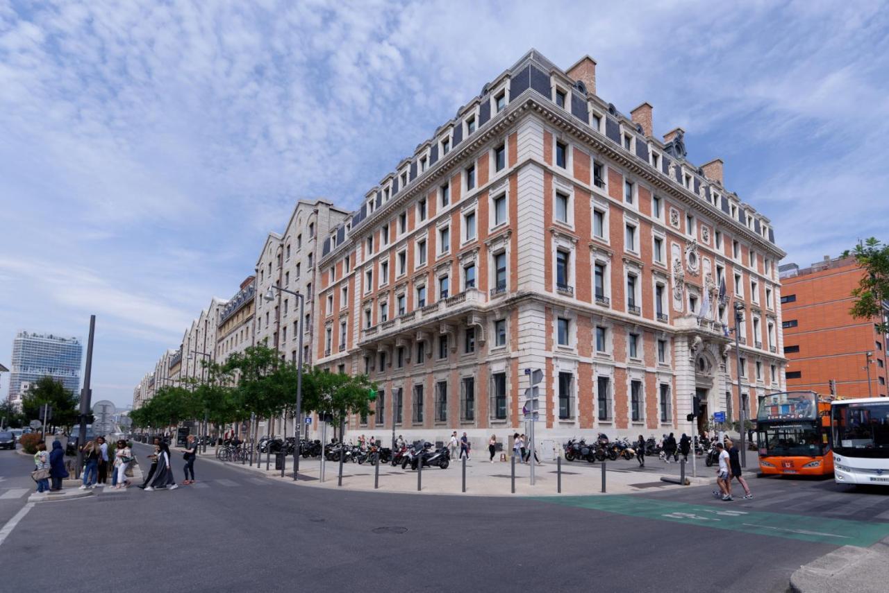 Apartment Royal Castel Marseille