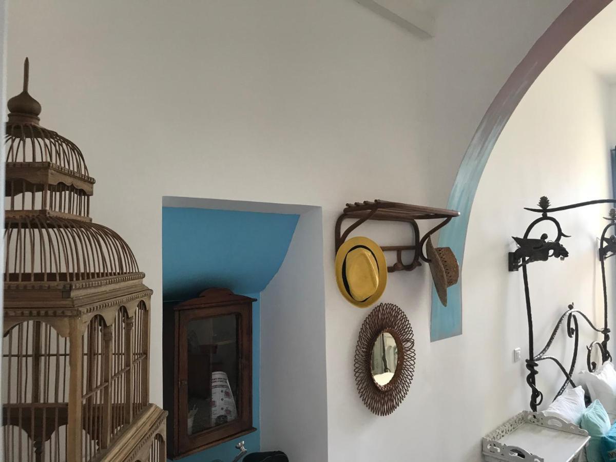 Vieux Port Panier Jardin Guest house *
