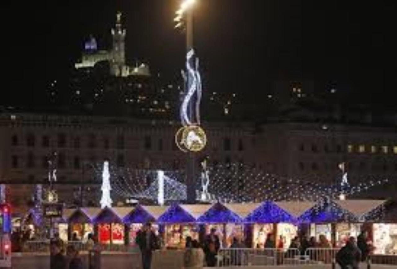 Scandinave De Steenia * Marseilles