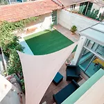 Maison De Ville Avec Jardin A Mazargues