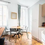 T2 - Rue Paradis - Cosy
