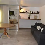 Rez De Chaussee De Villa Marseille 9Eme