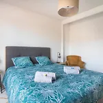 Appartement Deux Chambres Sur Le Vieux Port Avec Clim