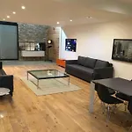 Flc -Notre-Dame 5 Min, Luxurious Loft 4 Rooms, 8 Guests-