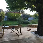 Batisse Provencale Avec Piscine
