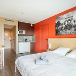 Bord De Mer! Studio Terrasse ,Prado Plage