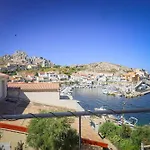 Spacieuse Et Chaleureuse Villa Vue Mer Marseille